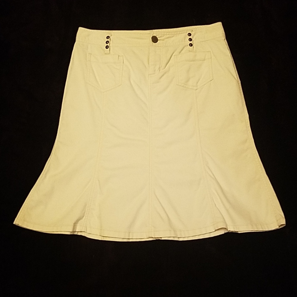 Cream skirt